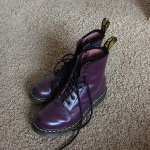 DOC MARTENS 1460 W size 37 in purple smooth